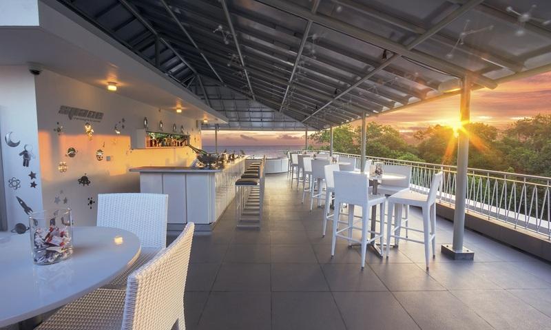Chill Hotel Seminyak Exterior photo