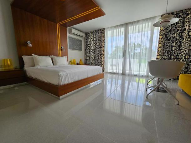 Chill Hotel Seminyak Exterior photo